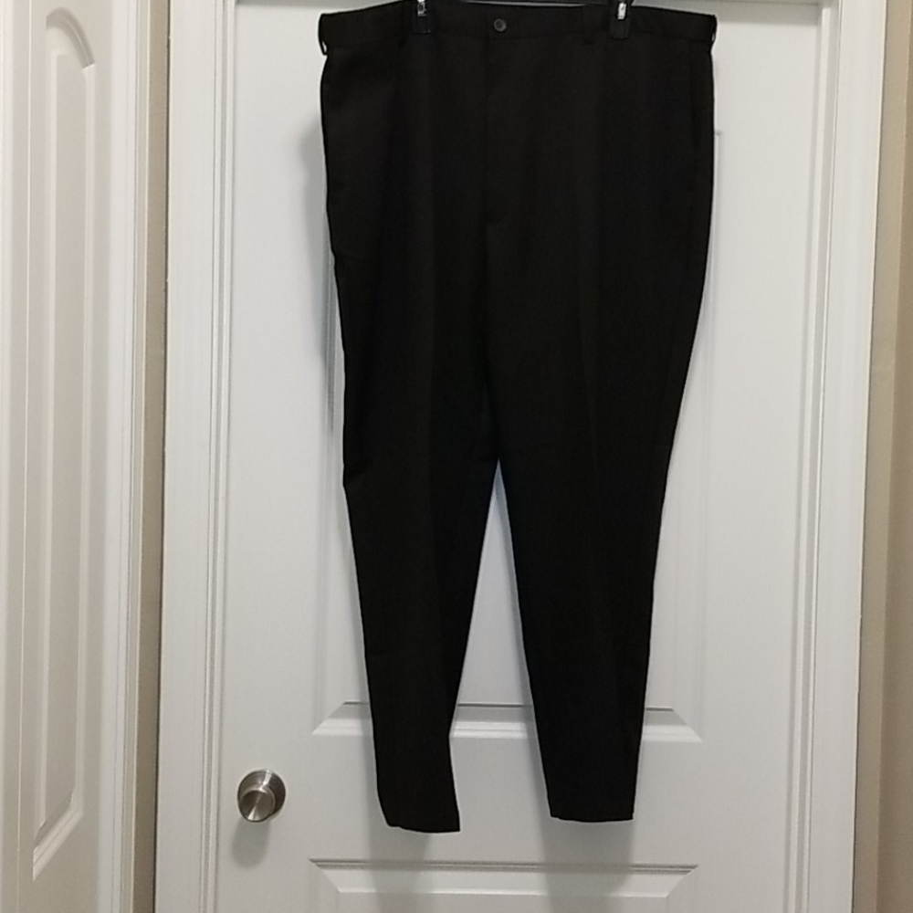 Haggar Classic Black Slacks